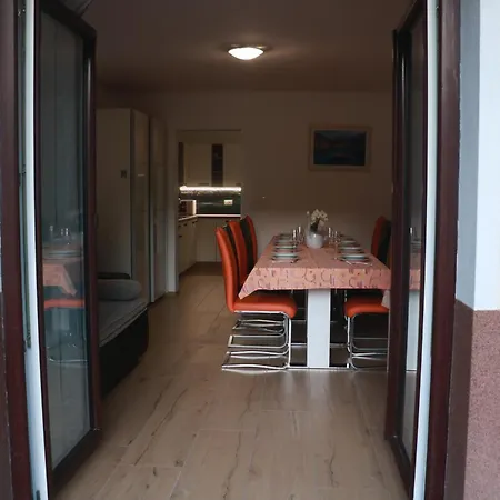 House Utrinek With Free Play Room, Jacuzzy And Garage * Podbrdo