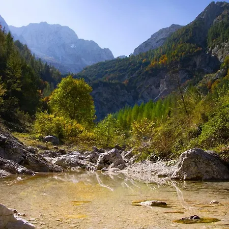 דירה House Utrinek With Free Play Room, Jacuzzy And Garage Podbrdo