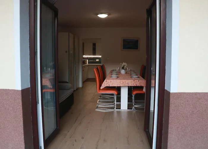 House Utrinek With Free Play Room, Jacuzzy And Garage * Podbrdo