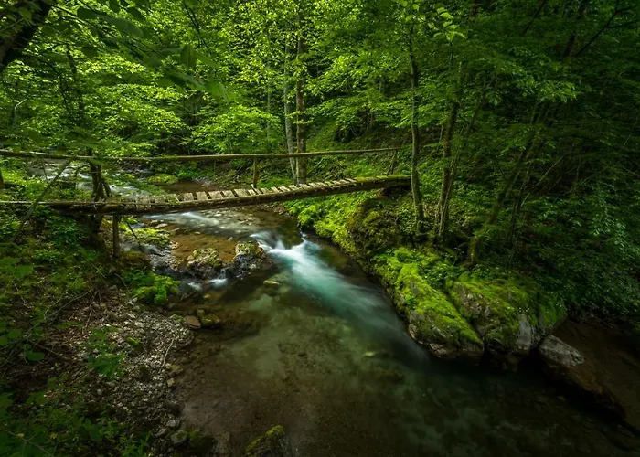 House Utrinek With Free Play Room, Jacuzzy And Garage * Podbrdo