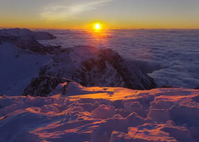 House Utrinek With Free Play Room, Jacuzzy And Garage Διαμέρισμα