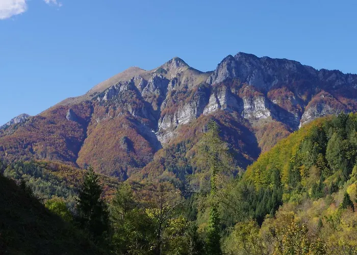 House Utrinek With Free Play Room, Jacuzzy And Garage *