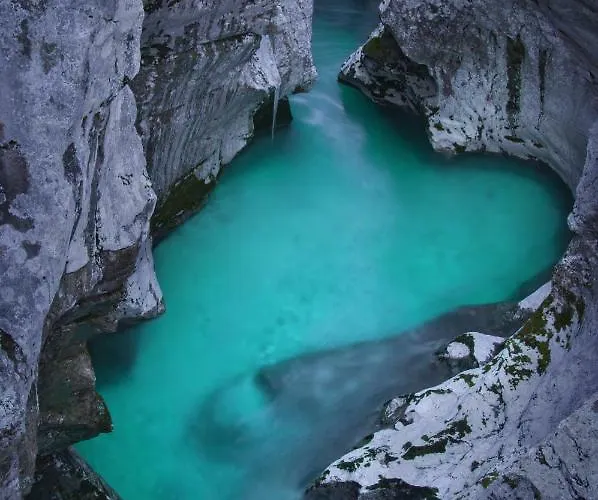 شقة House Utrinek With Free Play Room, Jacuzzy And Garage *