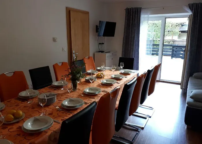 شقة House Utrinek With Free Play Room, Jacuzzy And Garage Podbrdo